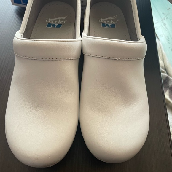 Once Worn medical shoes - Picture 2 of 4